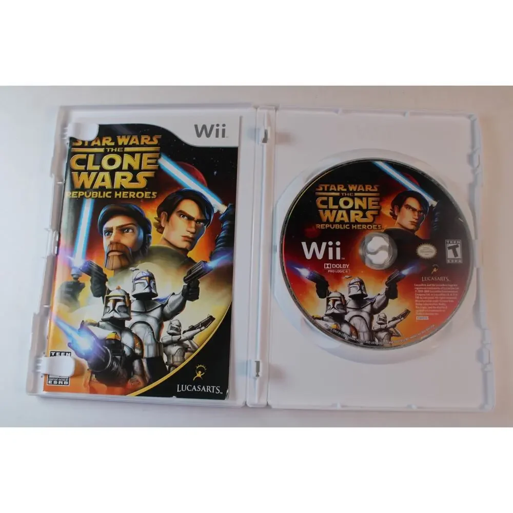 Star Wars Bundle - Nintendo Wii Lot of 2 Games (Force Unleashed 2 + Clone Wars)